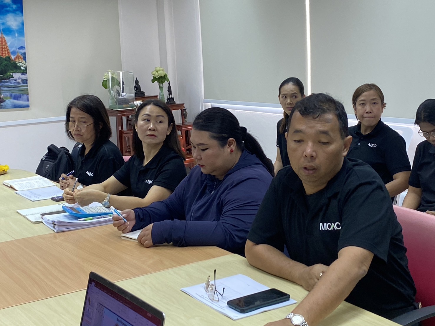 title - หัวหน้าผู้ตรวจราชการ ส.ป.ก. (เขต 3,15 และ 16) ประชุมตรวจติดตามความก้าวหน้าการดำเนินงานตามแผนงานตรวจราชการ ประจําปีงบประมาณ 2569 รอบที่ 1 ณ จังหวัดกาญจนบุรี